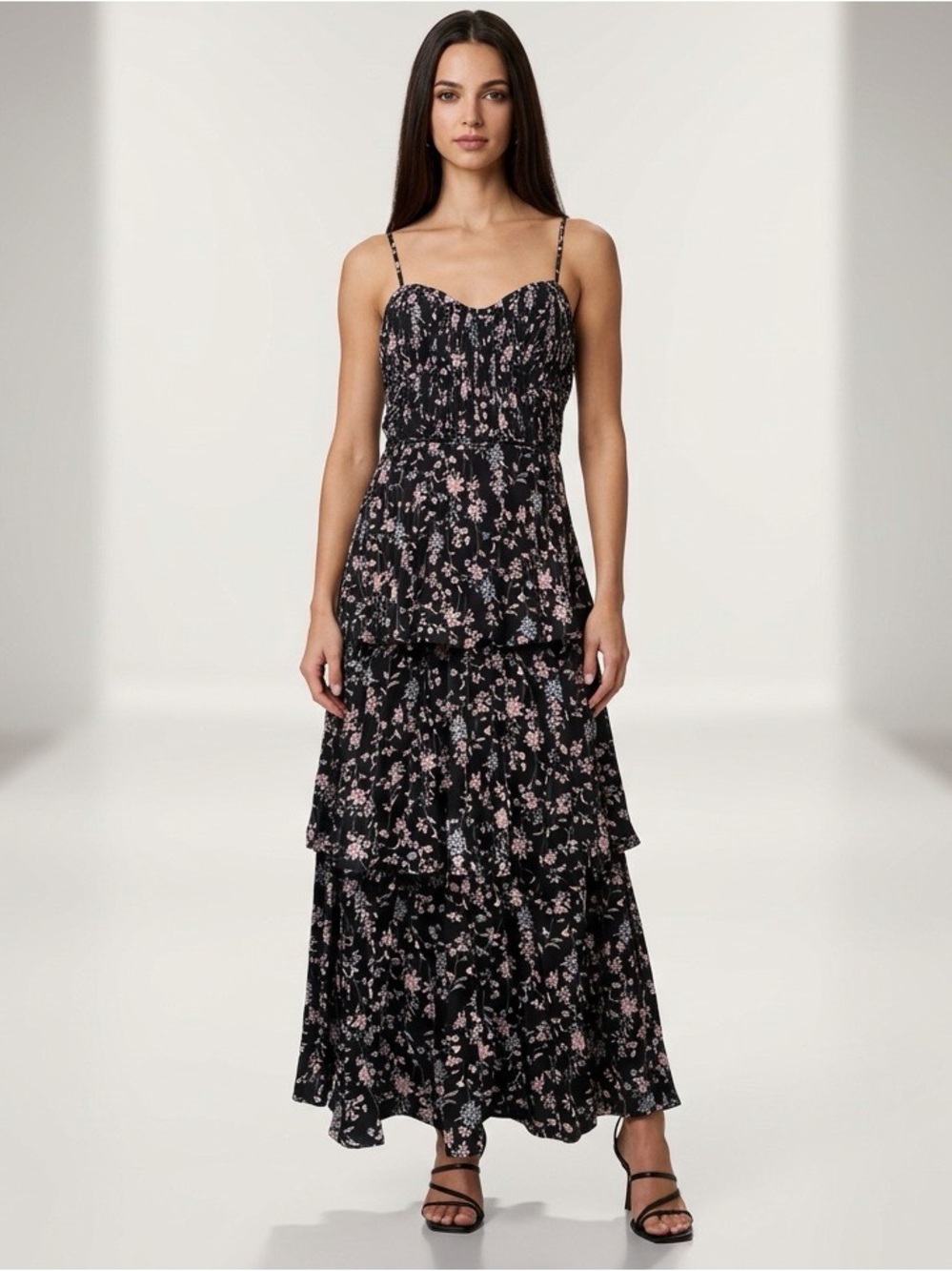 Lulus Black Floral Sweetheart Ruched Tiered Midi Dress Size M Cottagecore Boho